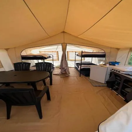 Family Tent In Val De Wanne * Труа-Пон